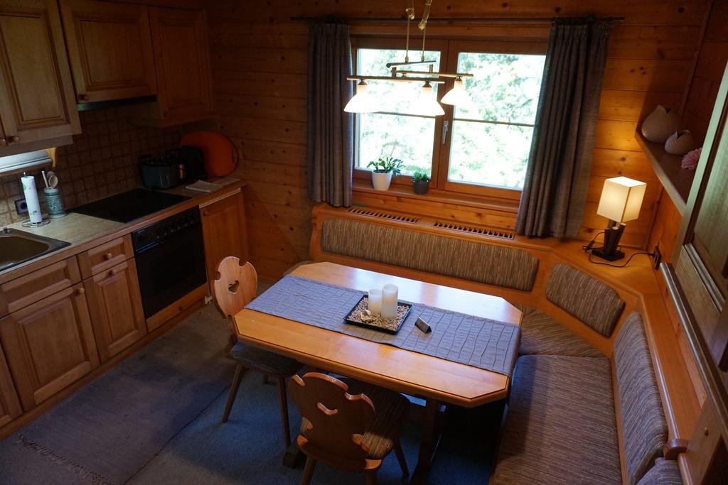 Ferienwohnungen Im Blockhaus Metzler Schwarzenberg im Bregenzerwald Exteriör bild